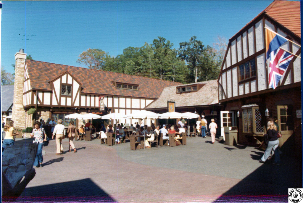 1976 09 12 02 Busch Gardens VA.jpg